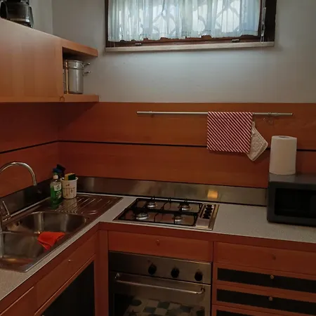 Cloe Apartment
